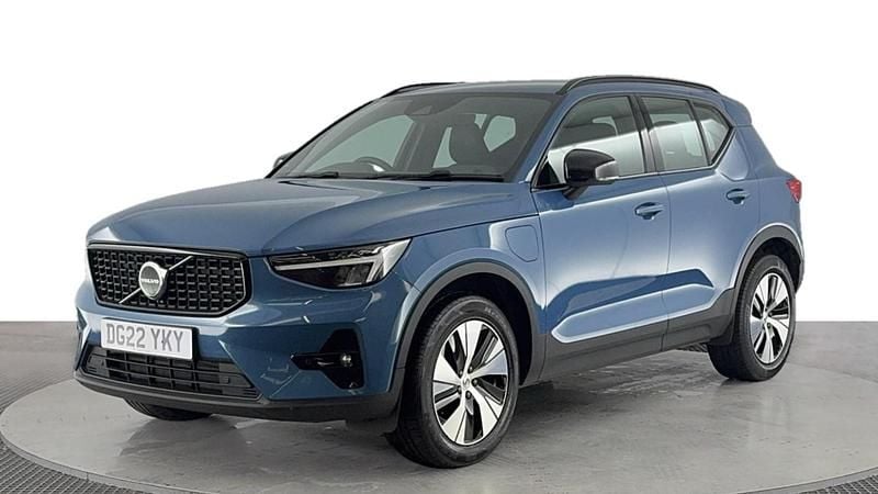 Blue Used 2022 Volvo XC40 Plus SUV | £20,420 (Good price) - Image 1/4