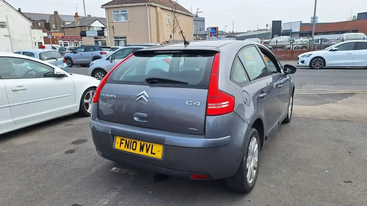 Used Citroën C4 VTR Sport 110 HP (80 kW) 2010 Grey Hatchback