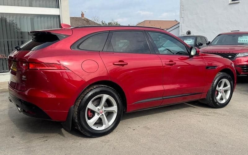 Used Jaguar F-Pace S 300 HP (220 kW) 2020 SUV