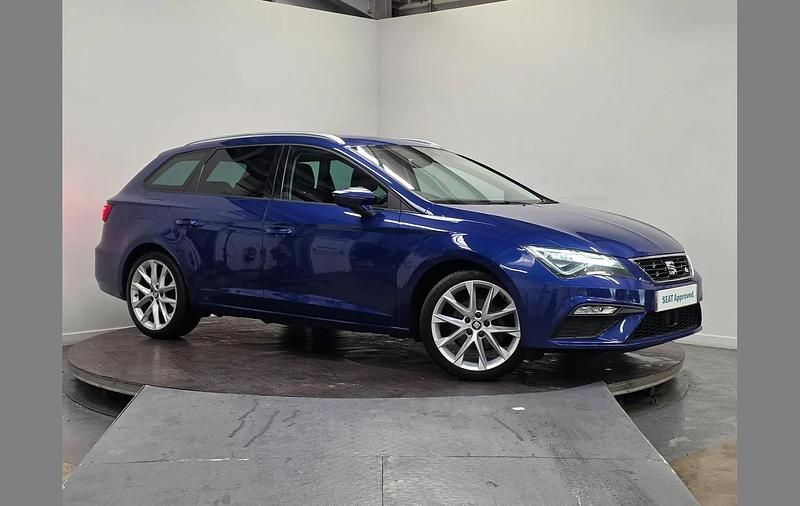 Used Seat Leon ST FR 147 HP (108 kW) 2017 Blue Estate