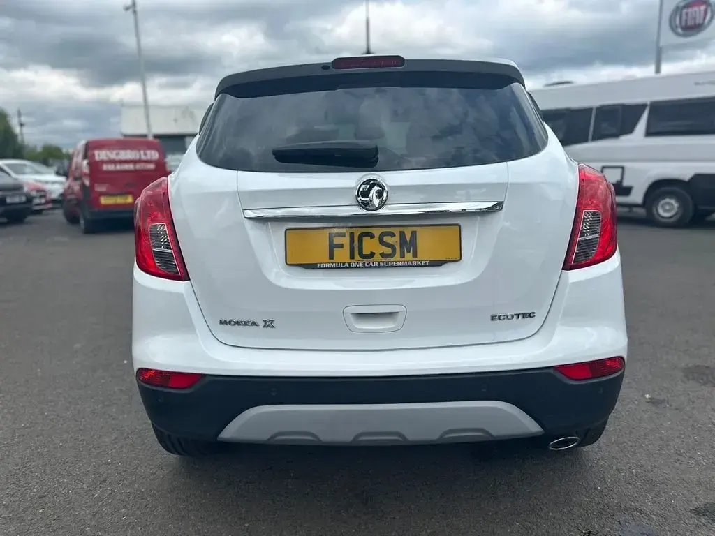 Used Vauxhall Mokka X Active 140 HP (102 kW) 2018 White SUV