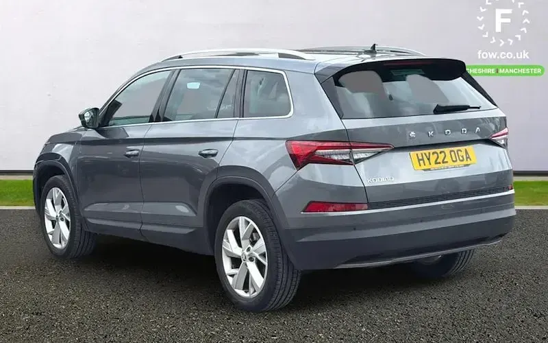 Usado Skoda Kodiaq SE L 150 CV (110 kW) 2021 Gris SUV