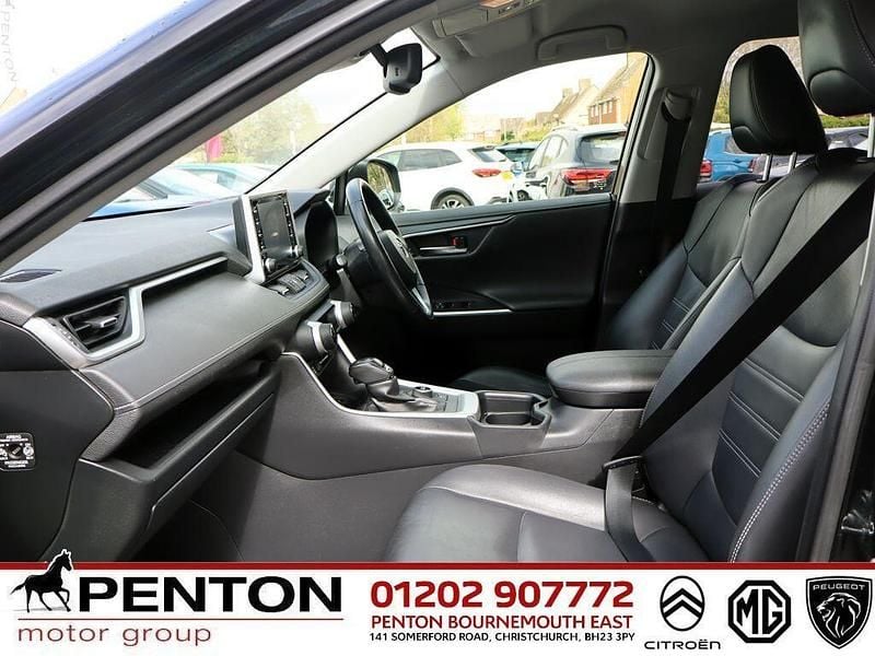 Used Toyota RAV4 222 HP (163 kW) 2019 Black SUV