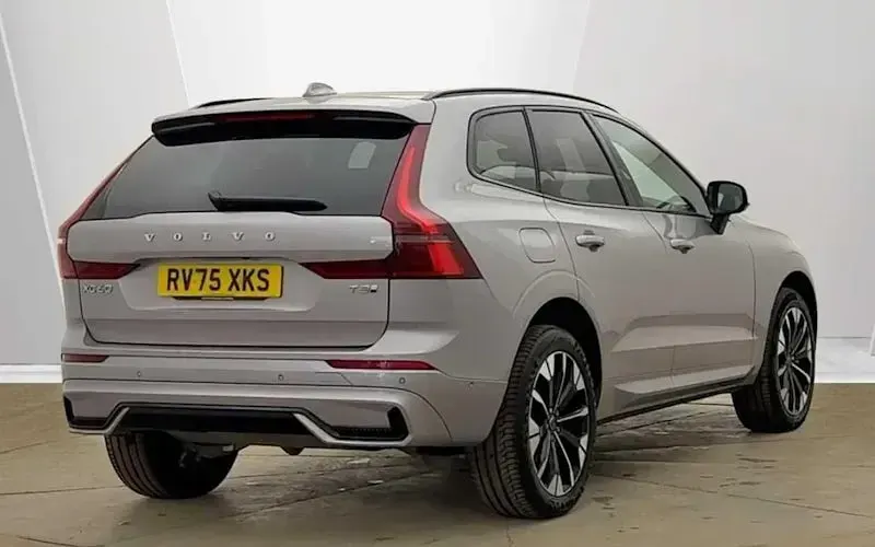 Used Volvo XC60 Ultra 455 HP (334 kW) 2025 Silver SUV