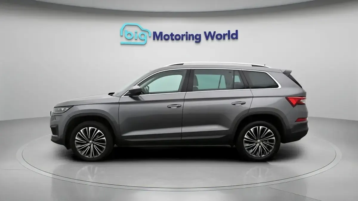 Used Skoda Kodiaq SE L Executive 150 HP (110 kW) 2023 Grey SUV