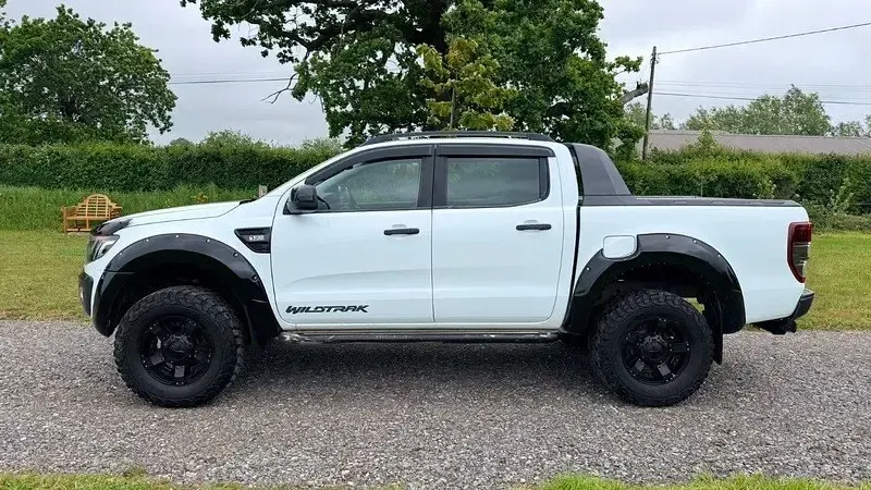 Second-hand Ford Ranger Wildtrack 200 CP (147 kW) 2014 Alb Pickup