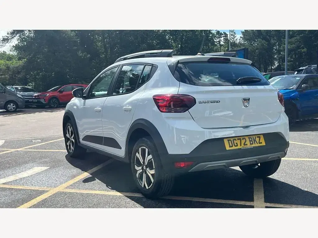 Used Dacia Sandero Prestige 2022 White Hatchback