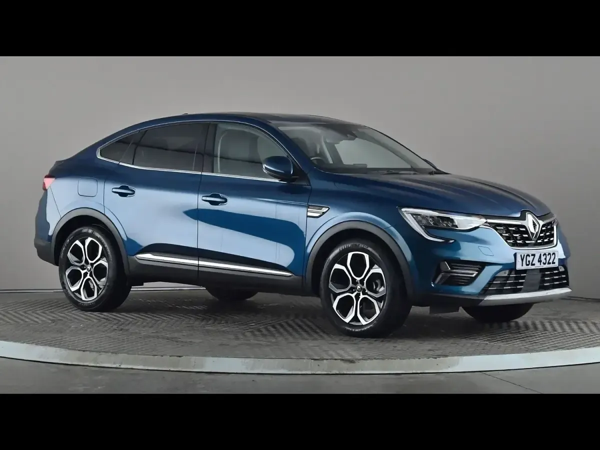 Used Renault Arkana Version S 143 HP (105 kW) 2022 SUV