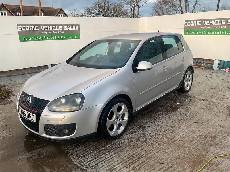 Begagnad VW Golf IV GTI 2005 Silver Halvkombi