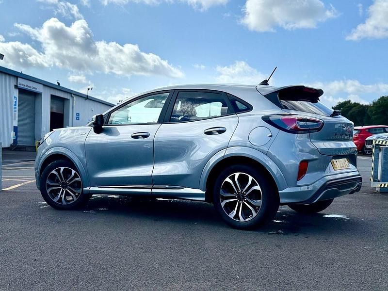 Używany Ford Puma ST-Line 125 KM (91 kW) 2023 Srebrny SUV