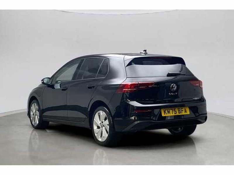 New VW Golf VIII 204 HP (150 kW) 2025