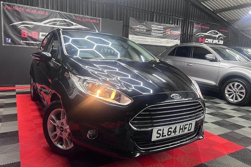 Black Used 2014 Ford Fiesta Zetec Hatchback | £4,995 (Good price) - Image 1/1