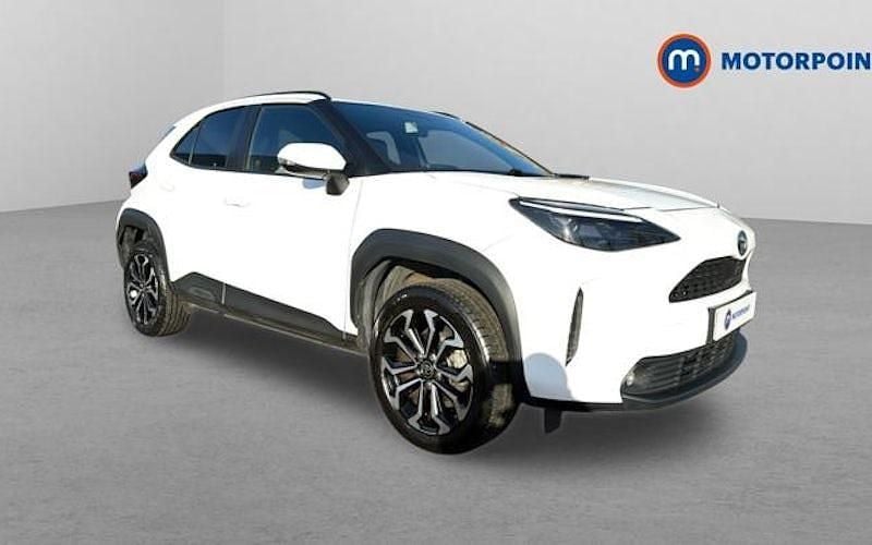 Used Toyota Yaris Hybrid Design 116 HP (85 kW) 2026 Estate