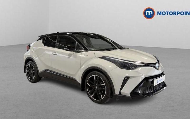 Used 2023 Toyota C-HR Sport SUV | £18,149 (Good price) - Image 1/3