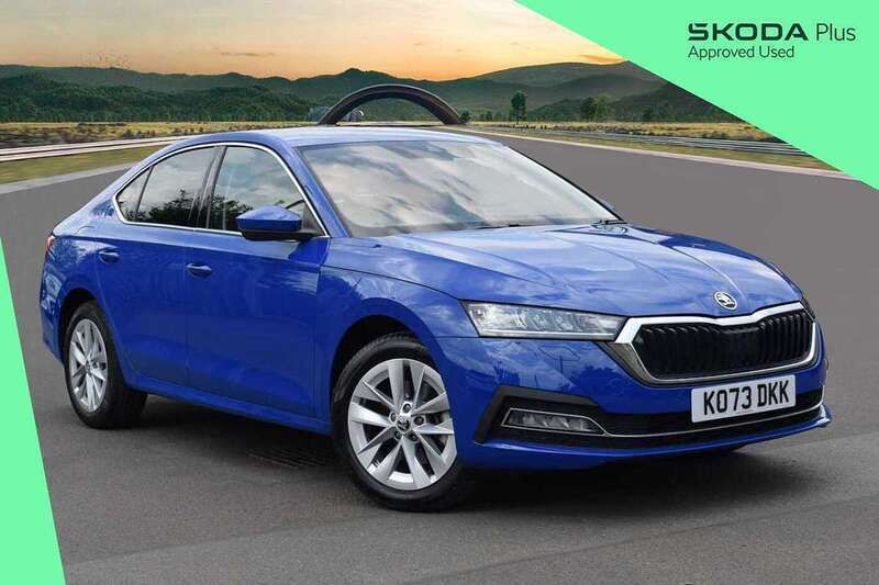 Blue Used 2023 Skoda Octavia SE L Hatchback | £20,500 (Fair price) - Image 1/4