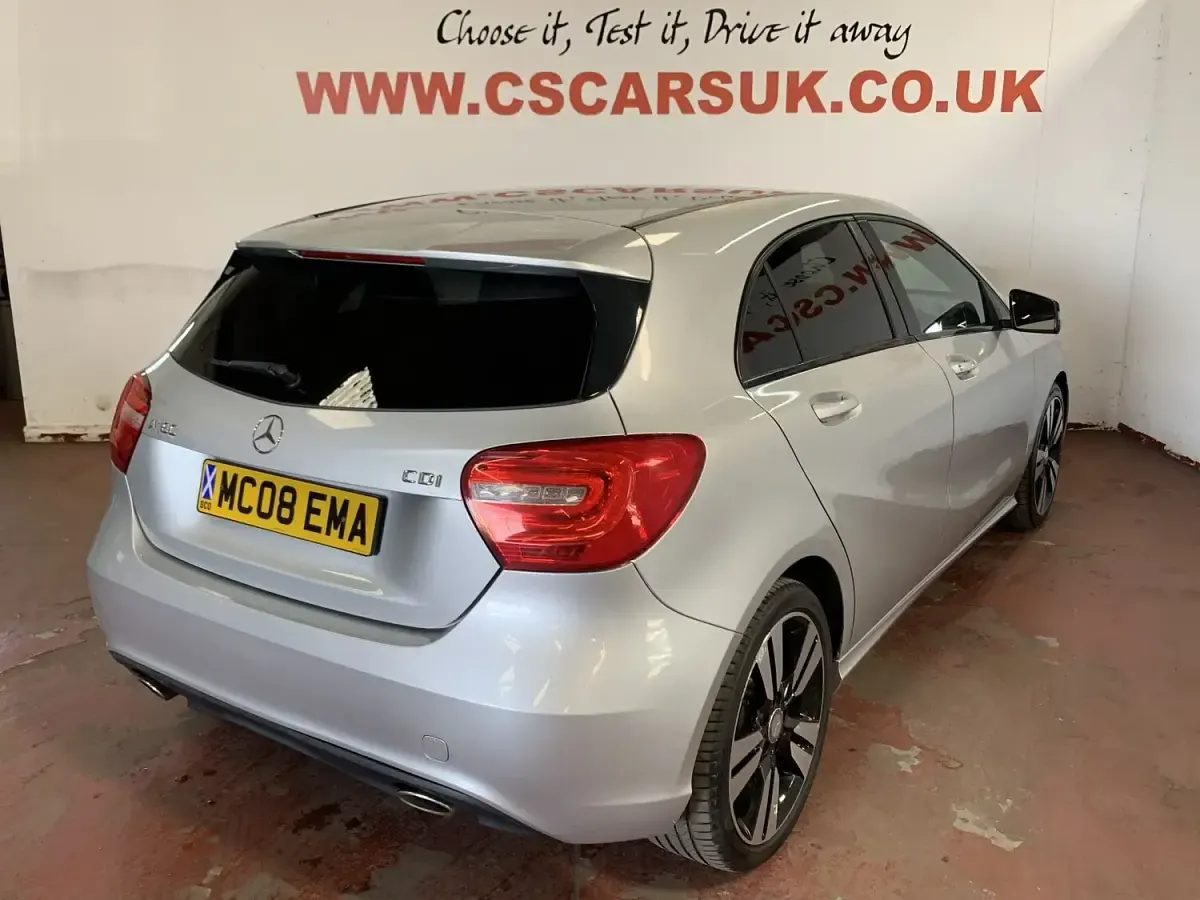 Used Mercedes A180 2014 Silver Hatchback
