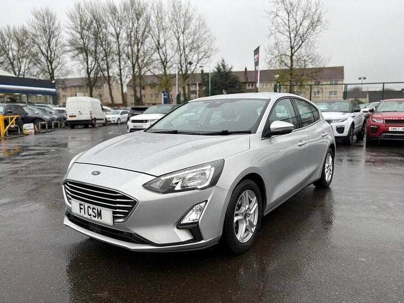 Used Ford Focus Zetec 125 HP (91 kW) 2019 Silver Hatchback