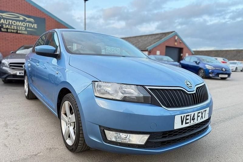 Used Skoda Rapid SE 105 HP (77 kW) 2014 Blue Hatchback
