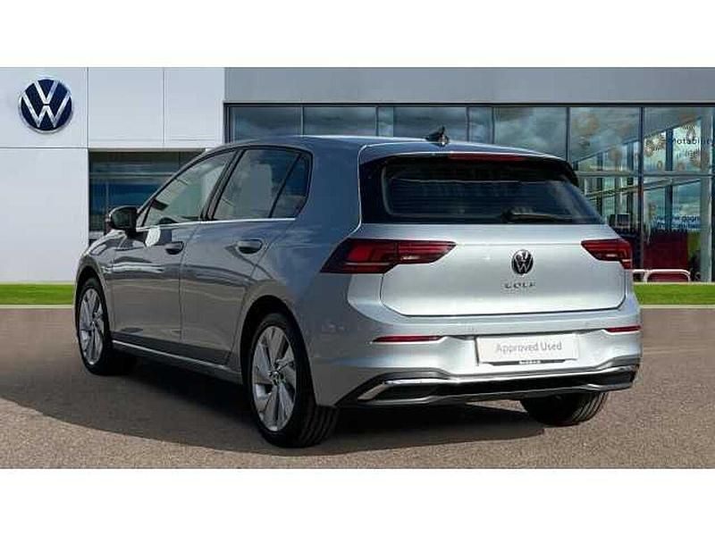 Used VW Golf VIII Style 150 HP (110 kW) 2025 Silver Hatchback