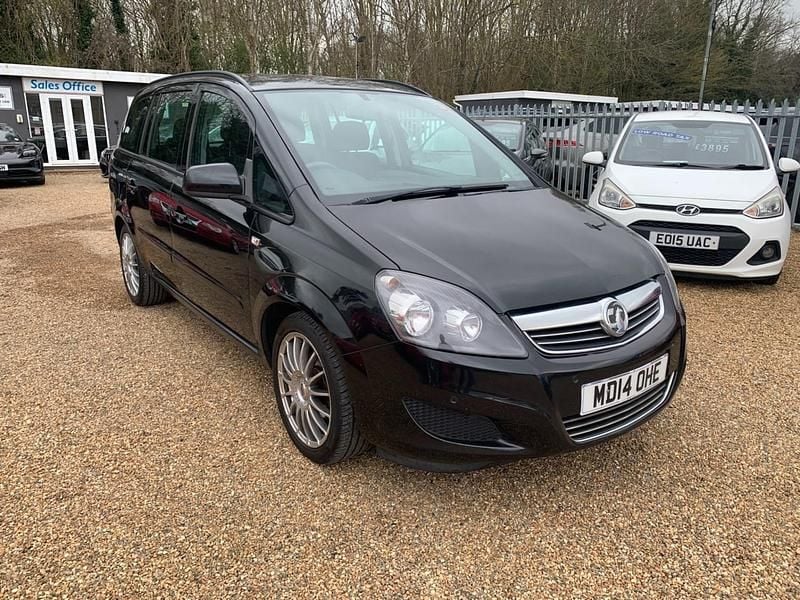 Used Vauxhall Zafira 120 HP (88 kW) 2014 Black MPV