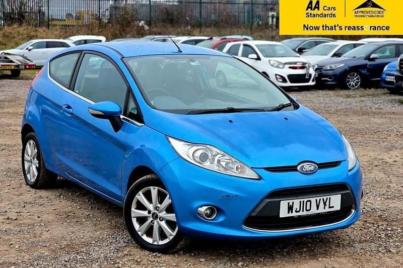 Blue Used 2010 Ford Fiesta Zetec Hatchback | £1,788 (Good price) - Image 1/1