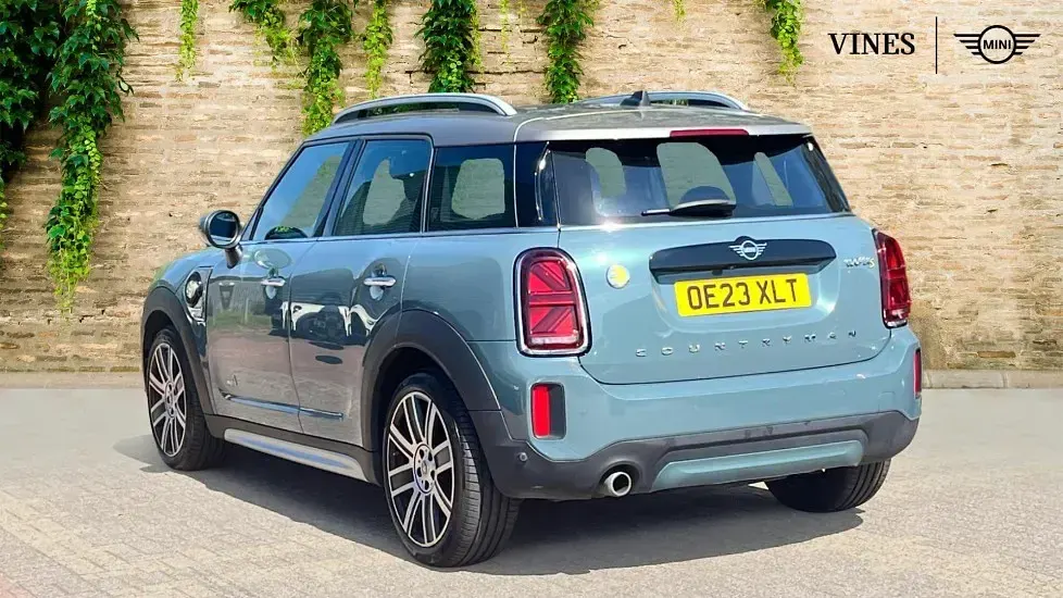 Used Mini Cooper S Countryman Exclusive 219 HP (161 kW) 2023 Green SUV