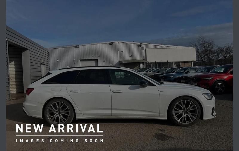 Used Audi A6 Black Edition 200 HP (147 kW) 2022 White Estate