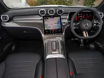 New Mercedes GLC300e AMG line 313 HP (230 kW) 2025 White SUV