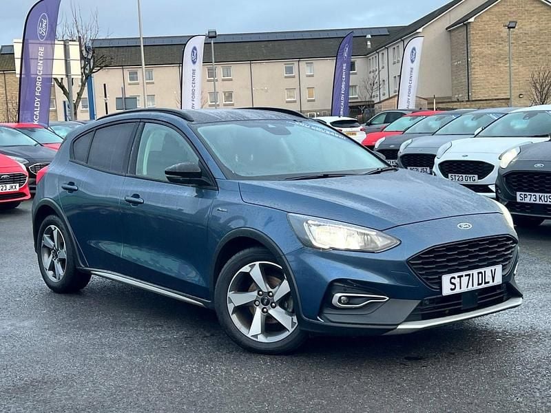 Used Ford Focus Active 125 HP (91 kW) 2021 Blue Hatchback