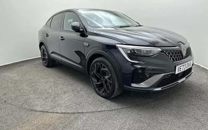 Używany Renault Arkana Esprit Alpine 143 KM (105 kW) 2024 SUV