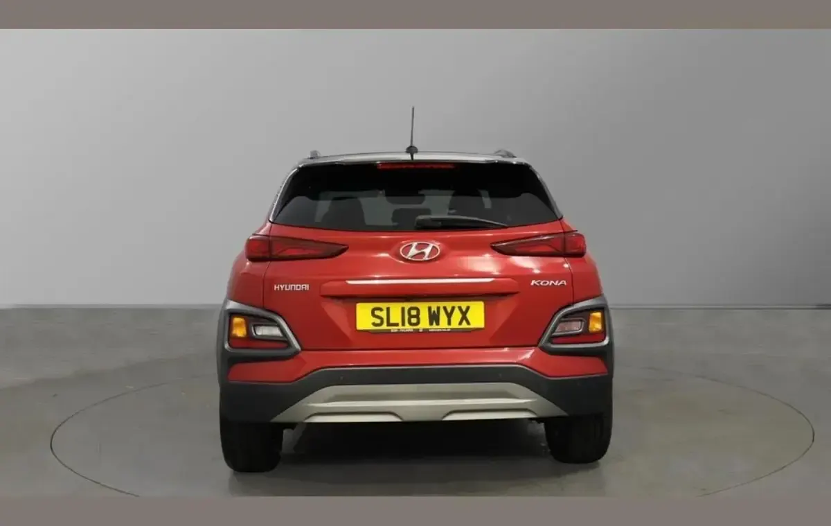 Used Hyundai Kona Premium 120 HP (88 kW) 2018 Red SUV