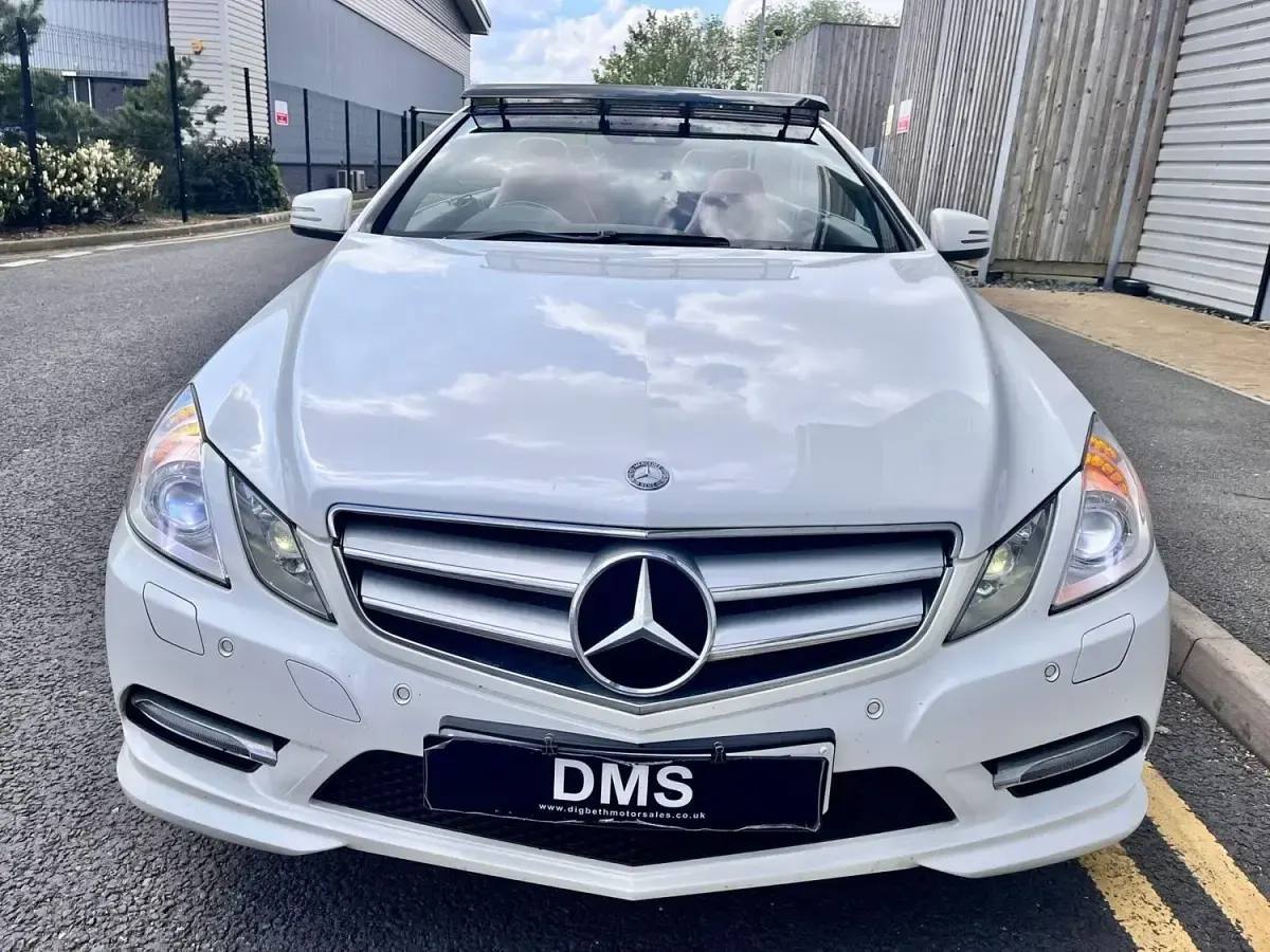 Używany Mercedes E350 Sport Edition 2011 Biały Kabriolet