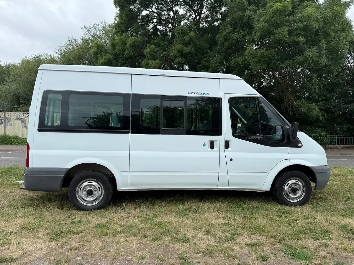 Used Ford Transit 115 HP (84 kW) 2010 White Van