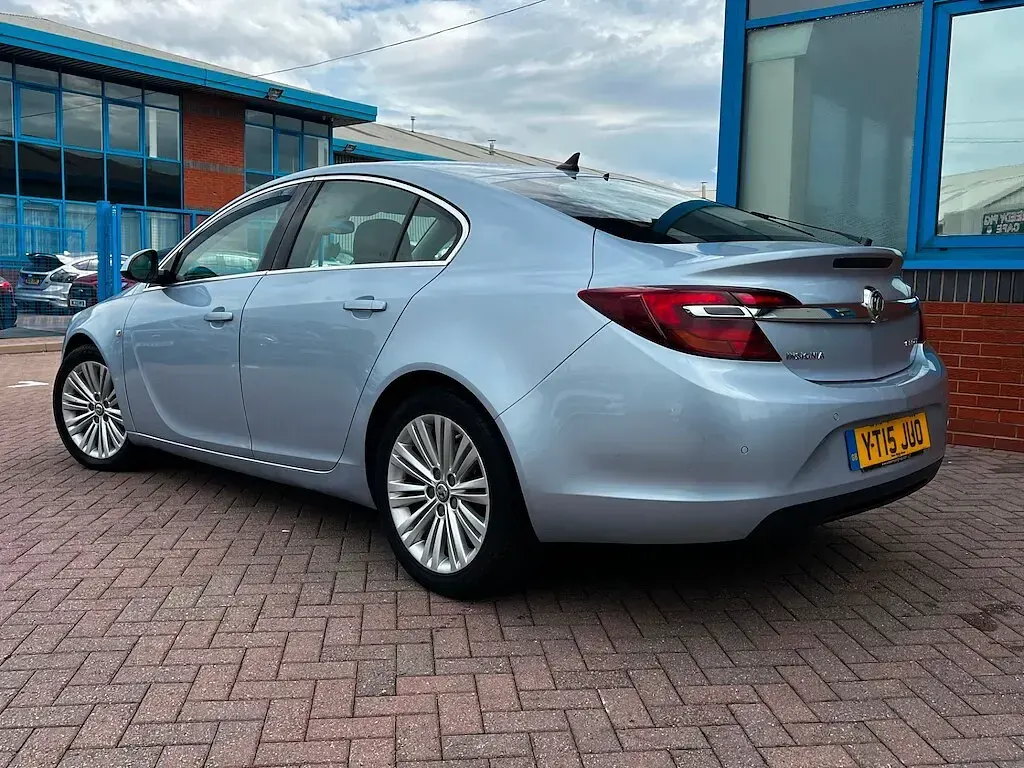 Used Vauxhall Insignia Elite 2015 Silver Hatchback