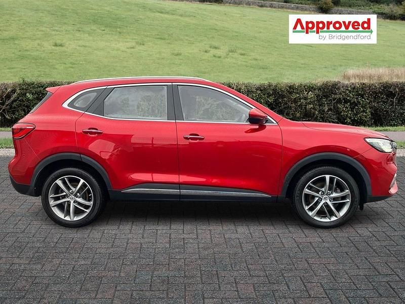 Used MG HS Excite 162 HP (119 kW) 2022 Red SUV