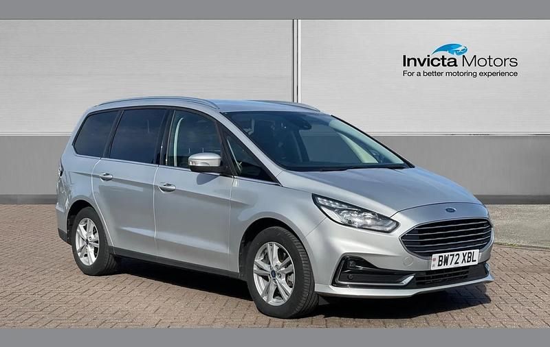 Usado Ford Galaxy Titanium 190 HP (139 kW) 2023 Prateado Monovolume