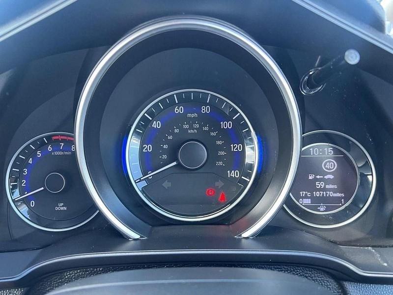 Used Honda Jazz EX 102 HP (75 kW) 2017 Grey Hatchback