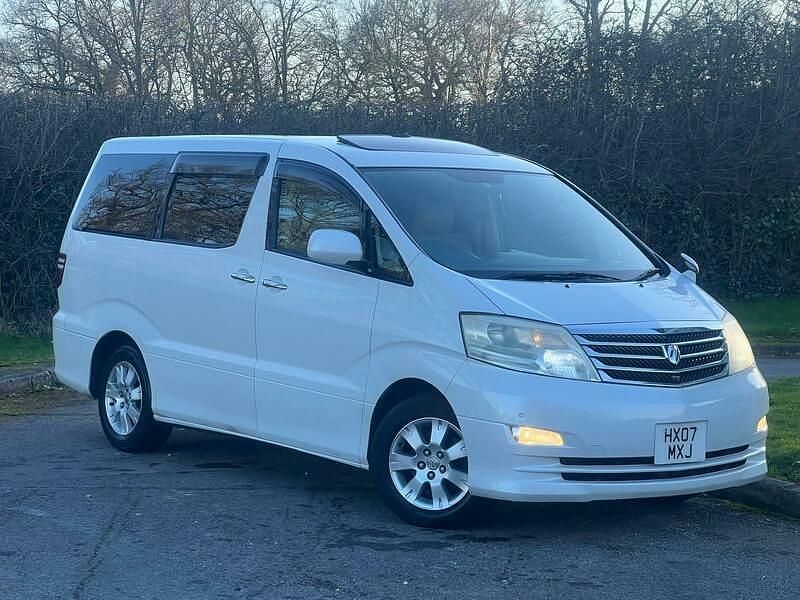 Used Toyota Alphard 2024 Blizzard pearl MPV