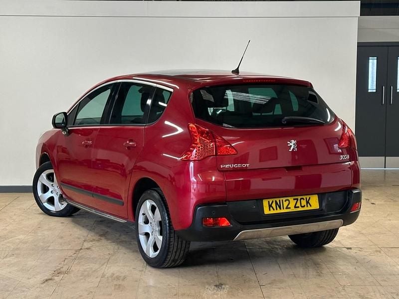 Used Peugeot 3008 2012 Red Estate