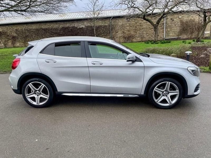 Used Mercedes GLA200 AMG line 156 HP (114 kW) 2018 Silver SUV
