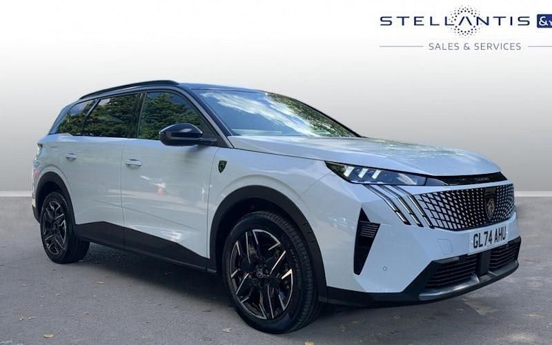 Used 2025 Peugeot 5008 GTi MPV | £29,416 (Fair price) - Image 1/4