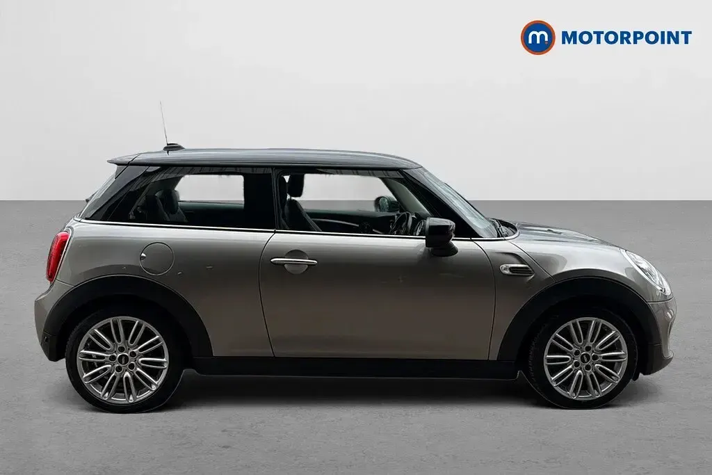 Used Mini Cooper Exclusive 2019 Silver Hatchback