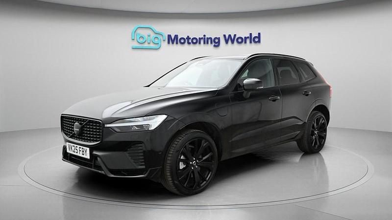 Used Volvo XC60 Ultra 455 HP (334 kW) 2025 Black SUV