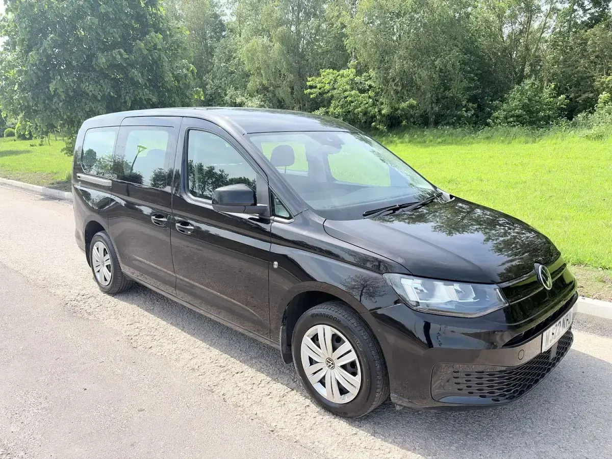 Used VW Caddy Maxi Life Life 2022 Black MPV