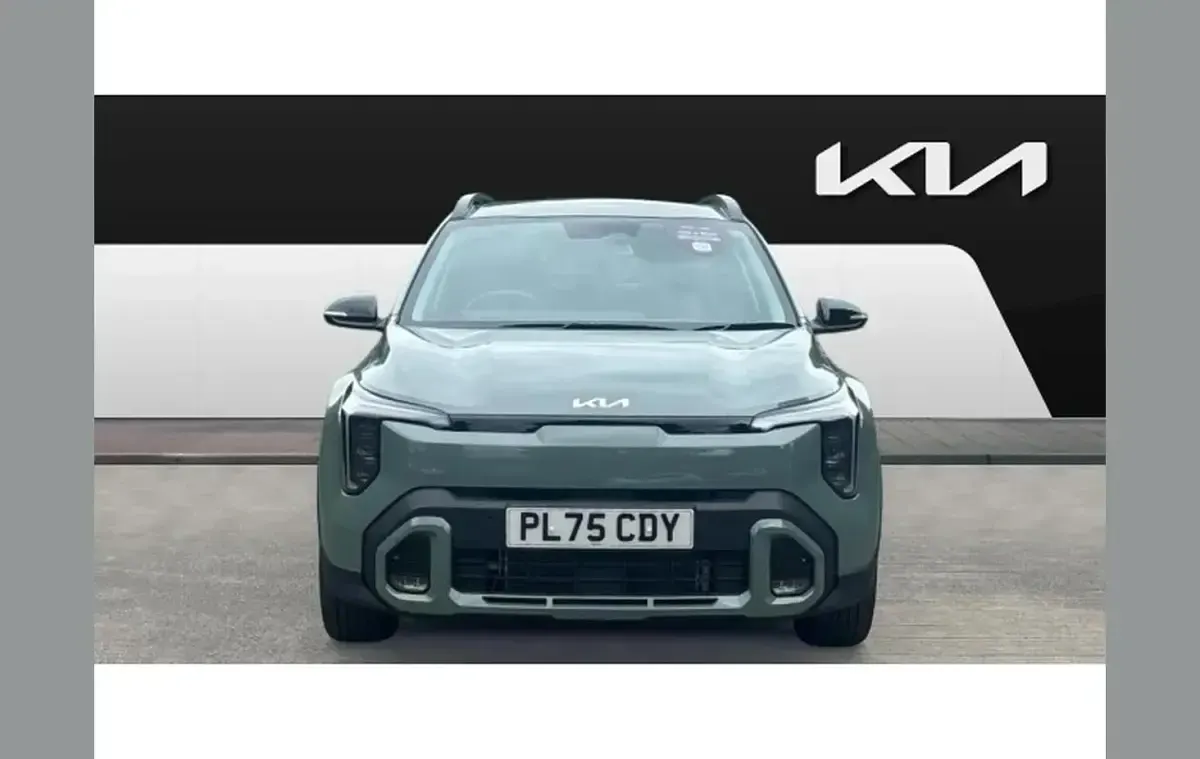 New Kia Stonic GT-Line 115 HP (84 kW) 2026 Green SUV