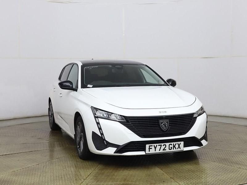 Used Peugeot 308 Active Premium 130 HP (95 kW) 2022 White Hatchback