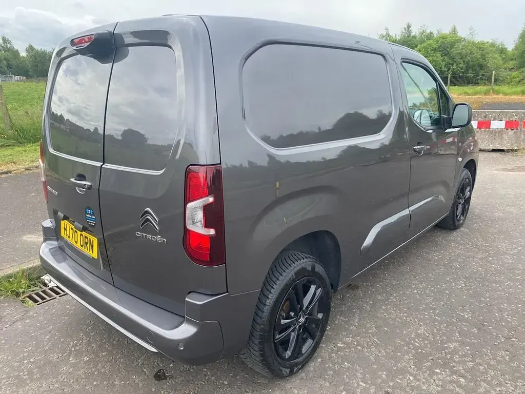 Used Citroën e-Berlingo 130 HP (95 kW) 2020 Grey Van
