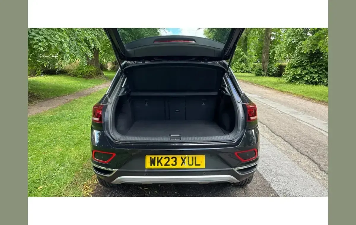 Used VW T-Roc Style 147 HP (108 kW) 2023 Black SUV