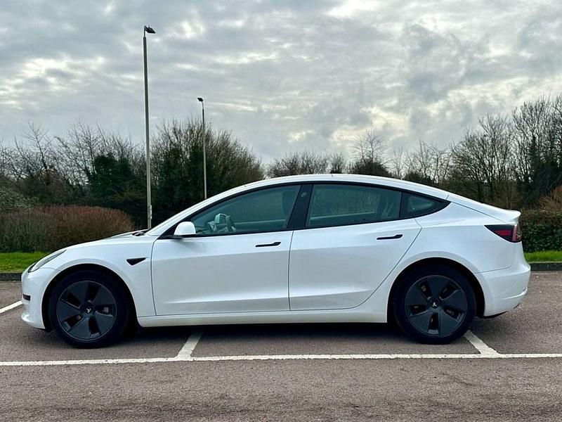 Used Tesla Model 3 RWD 177 kW (241 HP) 2023 White Sedan