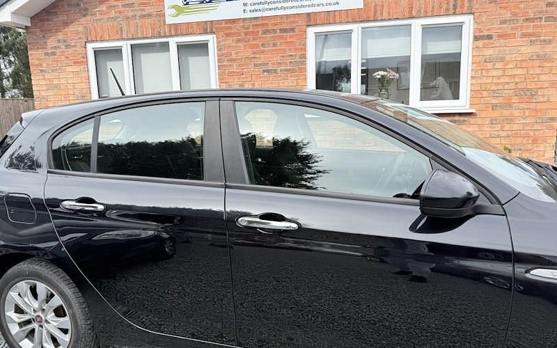 Used Fiat Tipo Easy Plus 120 HP (88 kW) 2019 Hatchback